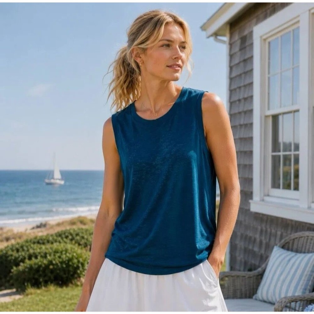 Athleta Women's Breezy Tank Camisole Sleeveless Tank Top Blue Teal Large NWT